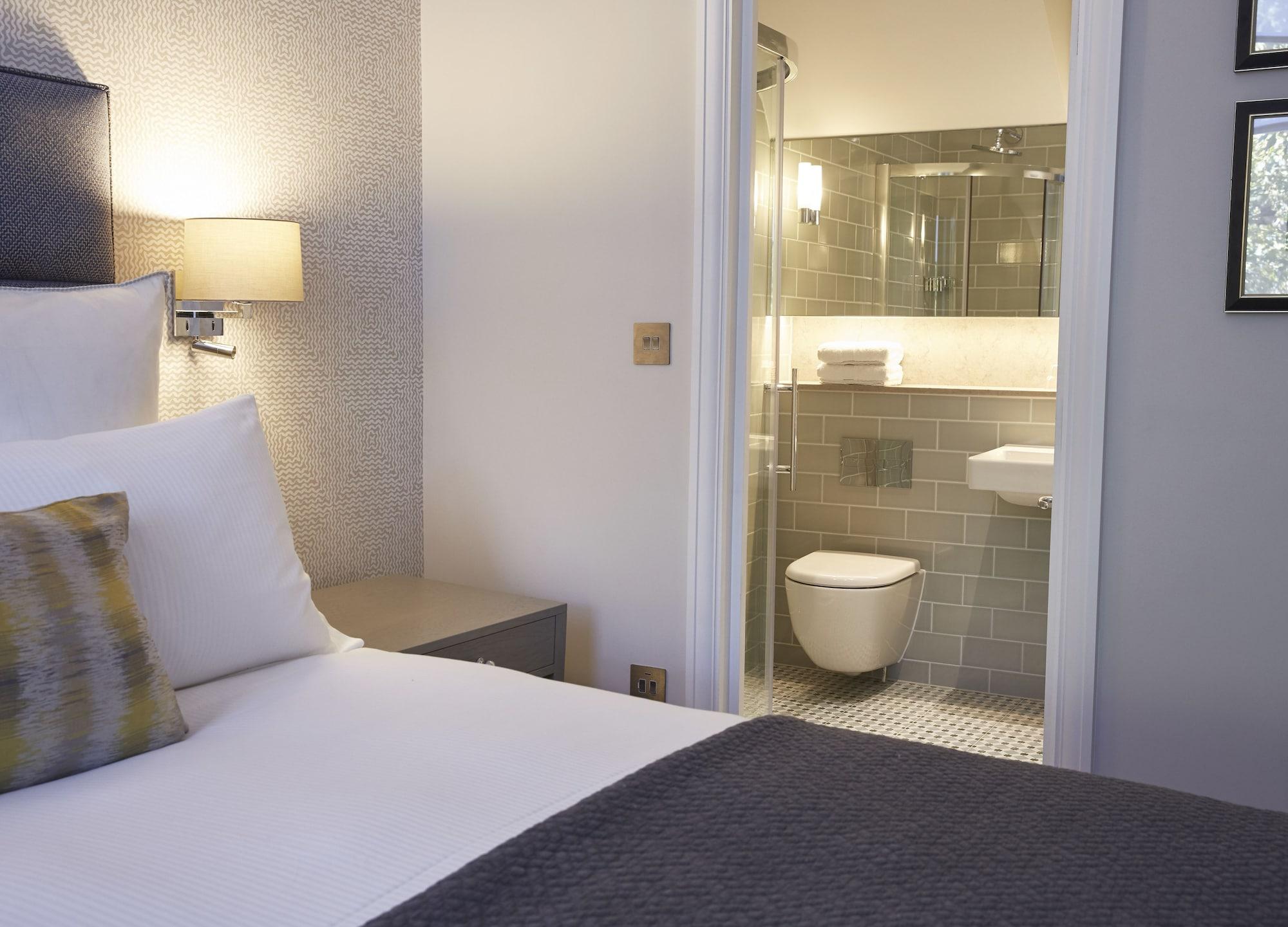 Fifty-Four Boutique Hotel London Exterior photo